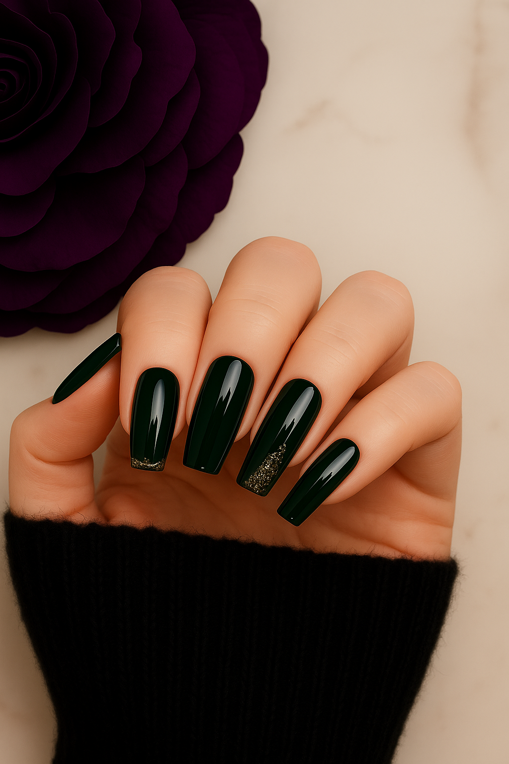 Emerald Green Press-On Nails with Gold Accent